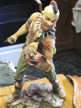 statue1